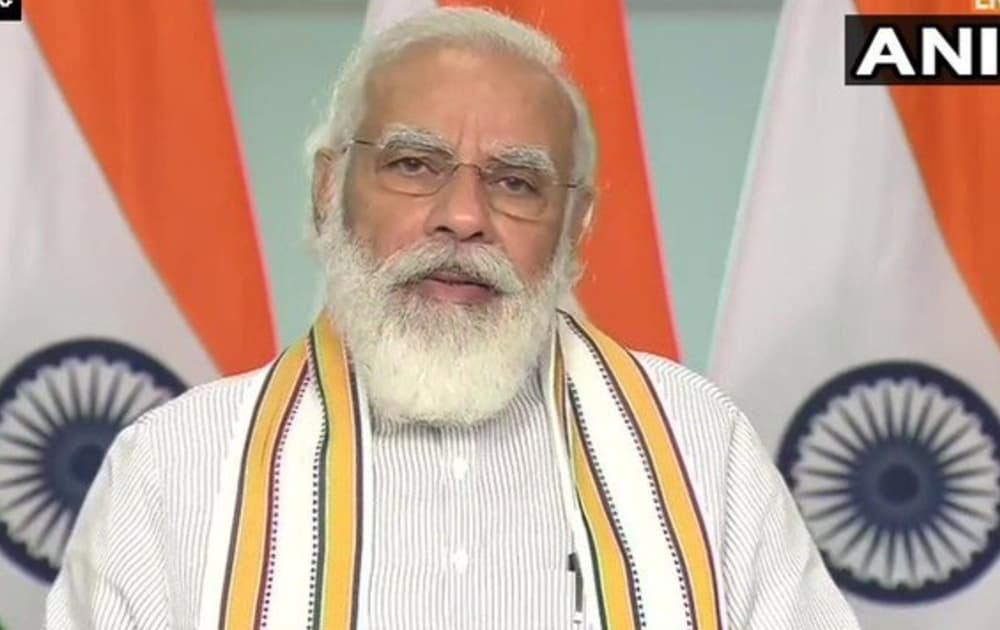 लॉकडाउन के दौरान भी टीकाकरण में न आए कमी, वैक्सीनेशन में लगे कर्मियों को दूसरे काम में न लगाएं : PM मोदी