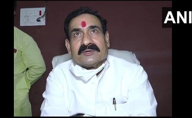 कोरोना के नये स्ट्रेन को कमलनाथ ने बताया इंडियन वेरिएंट, भड़के नरोत्तम मिश्रा ने कहा ये भी टूलकिट कनेक्शन