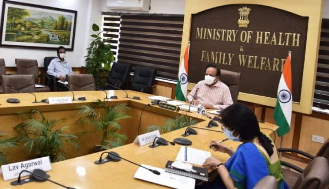 साल 2021 के अंत तक देश के सभी वयस्कों का वैक्सीनेशन की स्थिति में होगा भारत : हर्षवर्धन