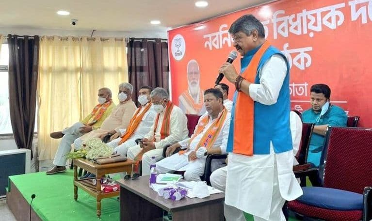 शीतलकुची के मुद्दे पर बंगाल में सियासी बवाल, BJP के सभी 77 विधायकों को केंद्रीय सुरक्षा देने के निर्देश