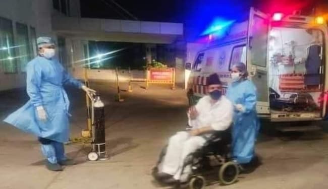 सपा सांसद आजम खान की स्थिति नाजुक, क्रिटिकल केयर टीम के चिकित्सकों की निगरानी में चल रहा इलाज