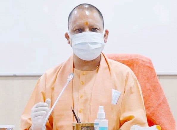 Yogi Cabinet Reshuffle News : यूपी चुनाव से पहले योगी सरकार के कई मंत्रियों पर गिरेगी गाज! पीएम मोदी के करीबी को मिल सकती है मंत्रिमंडल में जगह