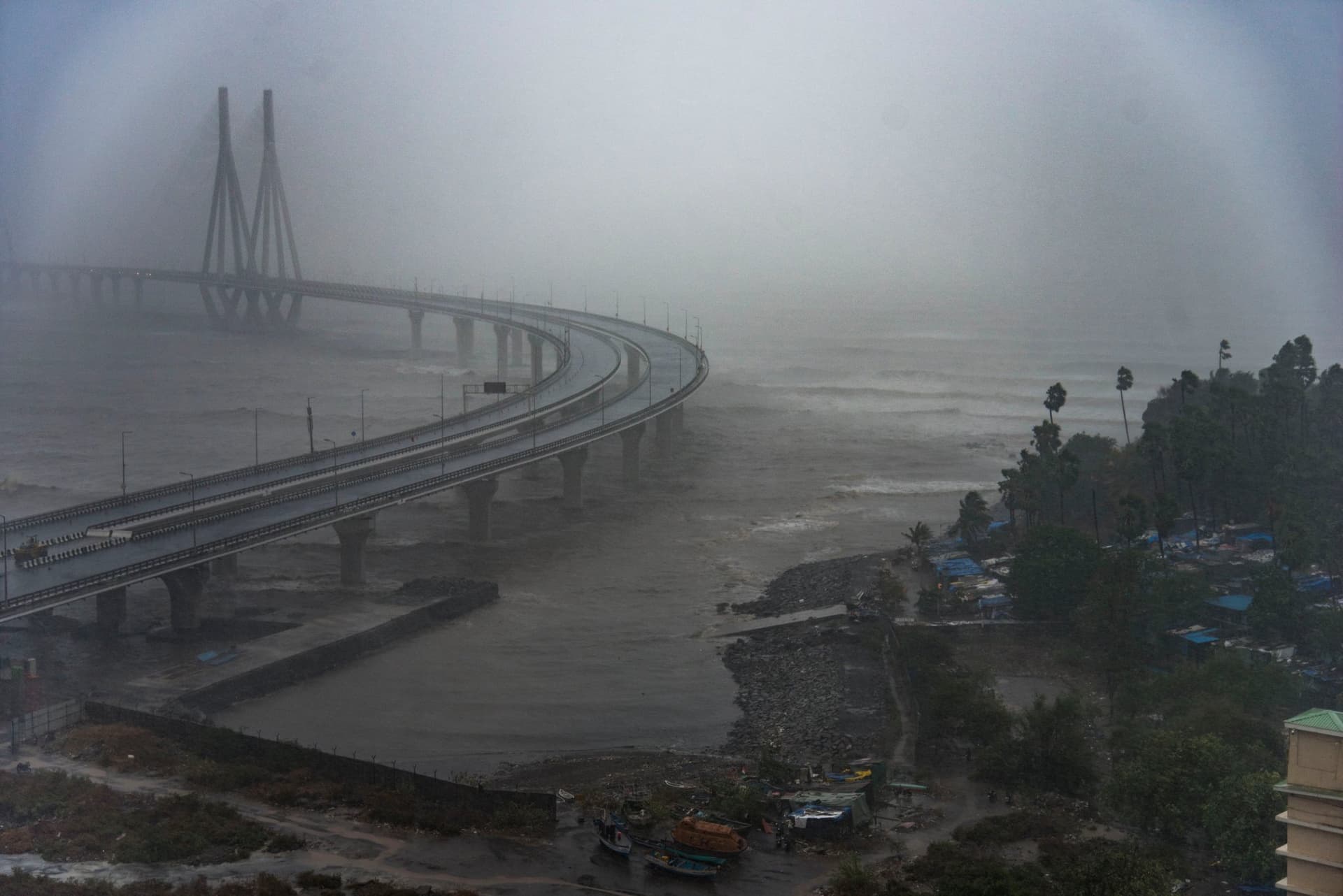 Weather Update:  'ताउ ते' चक्रवात के कारण राजस्थान में अगले 12 घंटे में कम दबाव के क्षेत्र में बदलने की संभावना