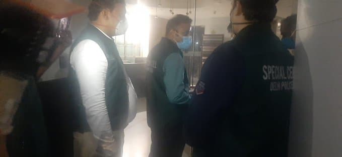 ट्‌विटर इंडिया के दिल्ली और गुरुग्राम स्थित ऑफिस पर दिल्ली पुलिस के स्पेशल सेल का  छापा