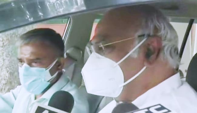 जितिन के BJP में जाने पर मल्लिकार्जुन खडगे बोले- ''जानेवाले जाते हैं, उन्हें रोक नहीं सकते'', कहा- पंजाब गुटबाजी पर रिपोर्ट 3-4 दिनों में