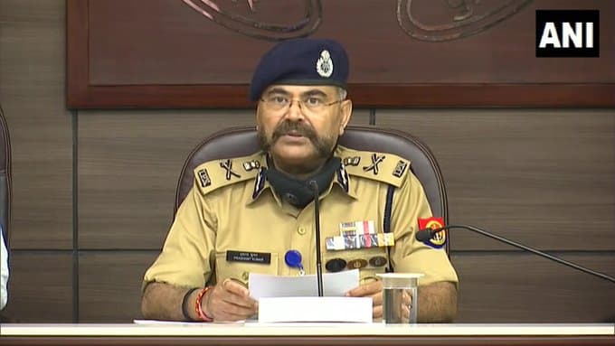 UP Latest News : एटीएस ने धर्मांतरण कराने वाले रैकेट का किया भंडाफोड़, दो मौलाना गिरफ्तार