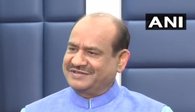 Monsoon Session : लोकतंत्र में विपक्षी सदस्यों के विचारों का सम्मान करना हमारा प्रयास होना चाहिए : ओम बिरला