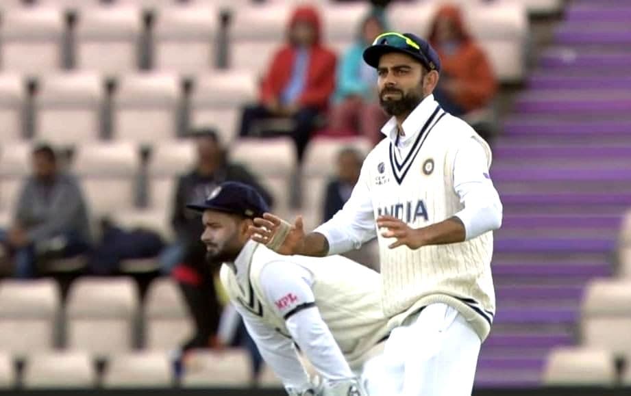 IND vs NZ WTC Final: मैदान में भांगड़ा करते कोहली का वीडियो वायरल, आप भी देखें कैप्टन विराट का यह अंदाज