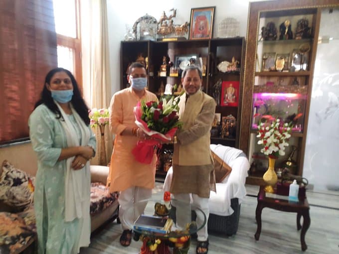 Pushkar Singh Dhami : 35 विधायक देंगे भाजपा से इस्‍तीफा ? उत्तराखंड में पुष्कर सिंह की ताजपोशी पर मचा हंगामा, सतपाल महाराज दिल्‍ली में