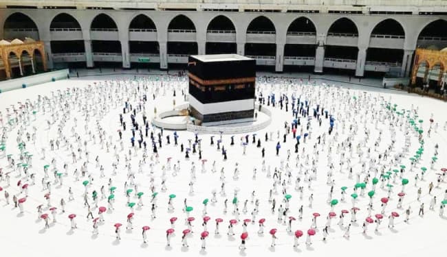 सऊदी अरब में मात्र 60 हजार लोग पूरी करेंगे हज के रस्म की अदायगी, किसी विदेशी यात्रियों को नहीं मिली अनुमति