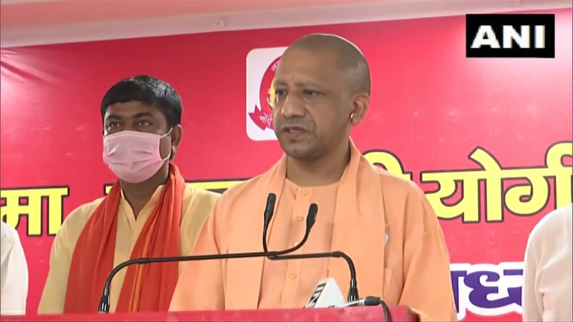 कांवड़ यात्रा रद्द करने के बाद CM योगी ने लिया बड़ा फैसला, अब मुहर्रम के जुलूस पर लगाई रोक, भड़के कल्बे जवाद