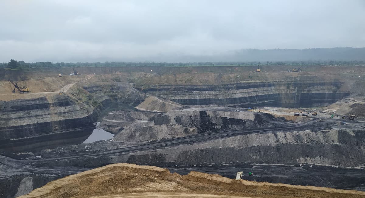 बारिश खत्म होते ही झारखंड में बढ़ा कोयले का उत्पादन, 18-20 % तक की हुई है बढ़ोतरी