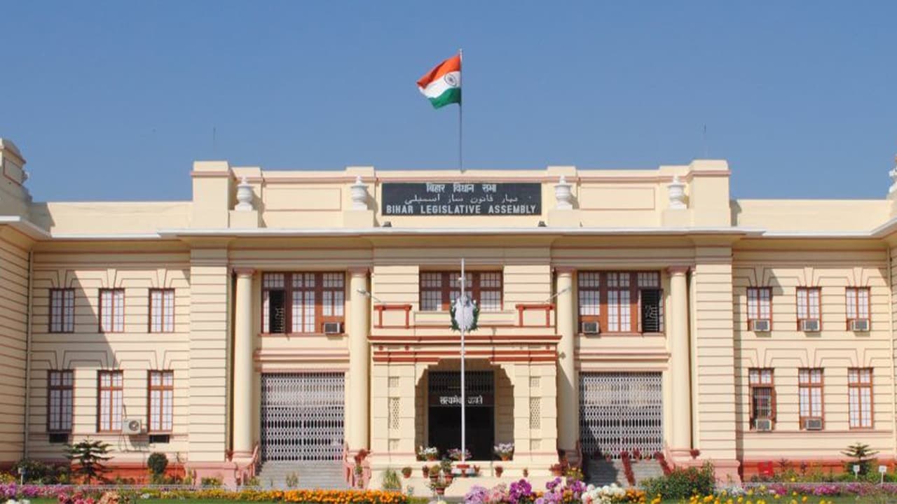 Bihar Election 2020: पहले चरण में 71 सीट पर 11 फीसदी महिला प्रत्याशी, 16 सीट पर एक भी महिला कैंडिडेट नहीं