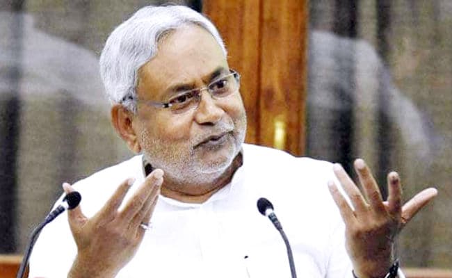 अमित शाह के सामने CM नीतीश ने बिहार को विशेष राज्य का दर्जा देने की मांग दोहरायी, कहा...