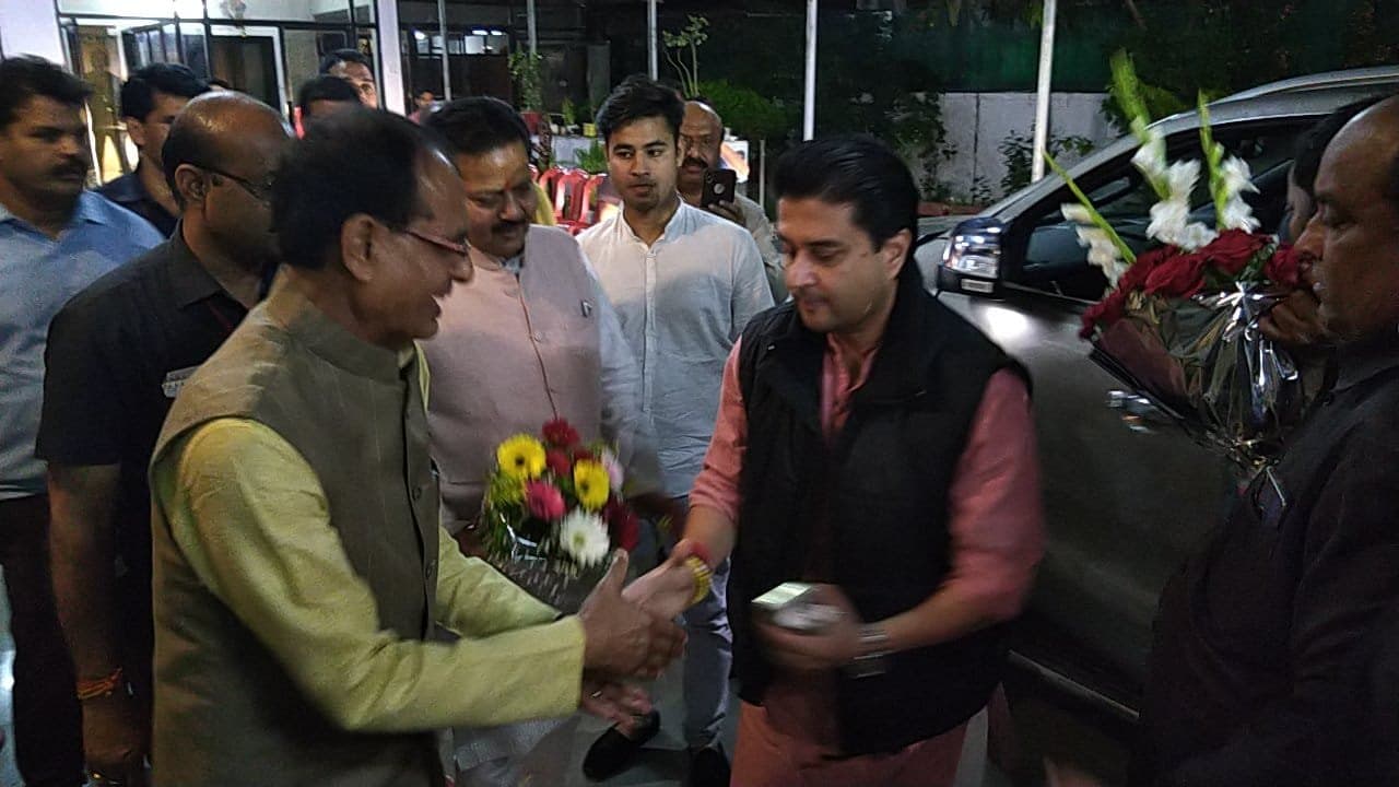 कल होगा शिवराज कैबिनेट का विस्तार, सिंधिया के करीबियों को मिलेगी जगह? इस पर अटकलें तेज
