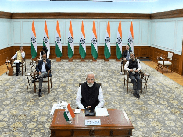 PM मोदी ने अबु धाबी और कतर के नेताओं के साथ Covid-19 की स्थिति पर चर्चा की
