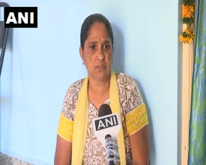 Coronavirus : मस्जिद से हुआ अनाउंसमेंट और भीड़ ने आशा कार्यकर्ताओं पर कर दिया हमला