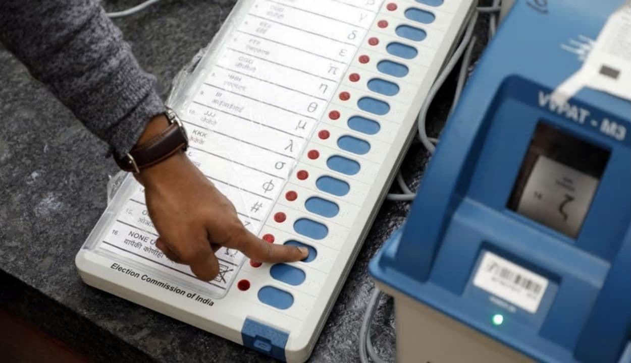 UP, MP, Gujarat By-elections Exit Polls 2020 : विधानसभा उप चुनावों में किसे मिलेगी जीत, किसे मिलेगी हार... जानिए एग्जिट पोल के परिणाम