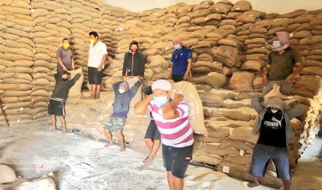 पूर्वोत्तर के सात राज्यों के कोने-कोने तक पहुंचा खाद्यान्न, PMGKAY के तहत मुफ्त बंटेगा 1.74 लाख मीट्रिक अनाज : रामविलास पासवान