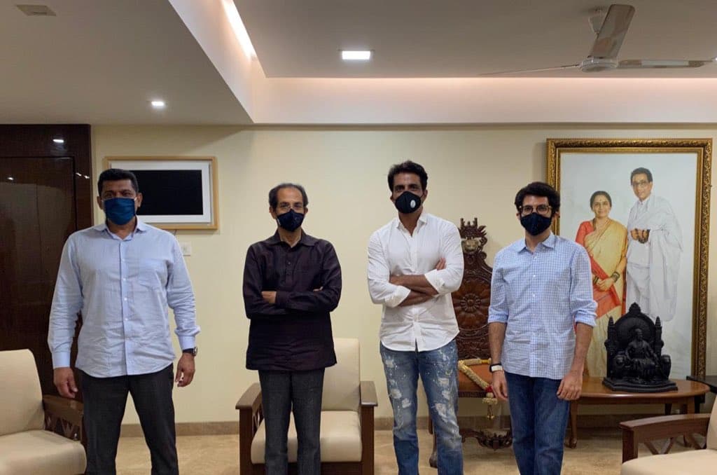 शिवसेना द्वारा तंज कसे जाने के बाद उद्धव ठाकरे से मिले सोनू सूद, कहा- मजदूरों की मदद करता रहूंगा