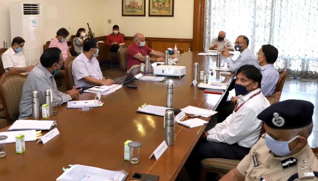 31 जुलाई तक दिल्ली में होंगे पांच लाख से ज्यादा कोरोना केस, चाहिए होंगे 80 हजार बेड, मनीष सिसोदिया ने चेताया 31 जुलाई तक दिल्ली में होंगे पांच लाख से ज्यादा कोरोना केस, चाहिए होंगे 80 हजार बेड, मनीष सिसोदिया ने चेताया