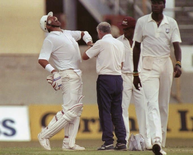 Ezra Moseley Died : वेस्टइंडीज पूर्व तेज गेंदबाज मोजली का निधन, कभी तेज गेंदबाजी से तोड़ दी थी ग्राहम गूच के हाथ की हड्डी, देखें वीडियो