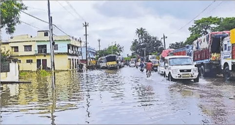 Flood in Bihar : दरभंगा के व्यवसायिक इलाकों में फैला बागमती का पानी, व्यपारियों के बीच हड़कंप