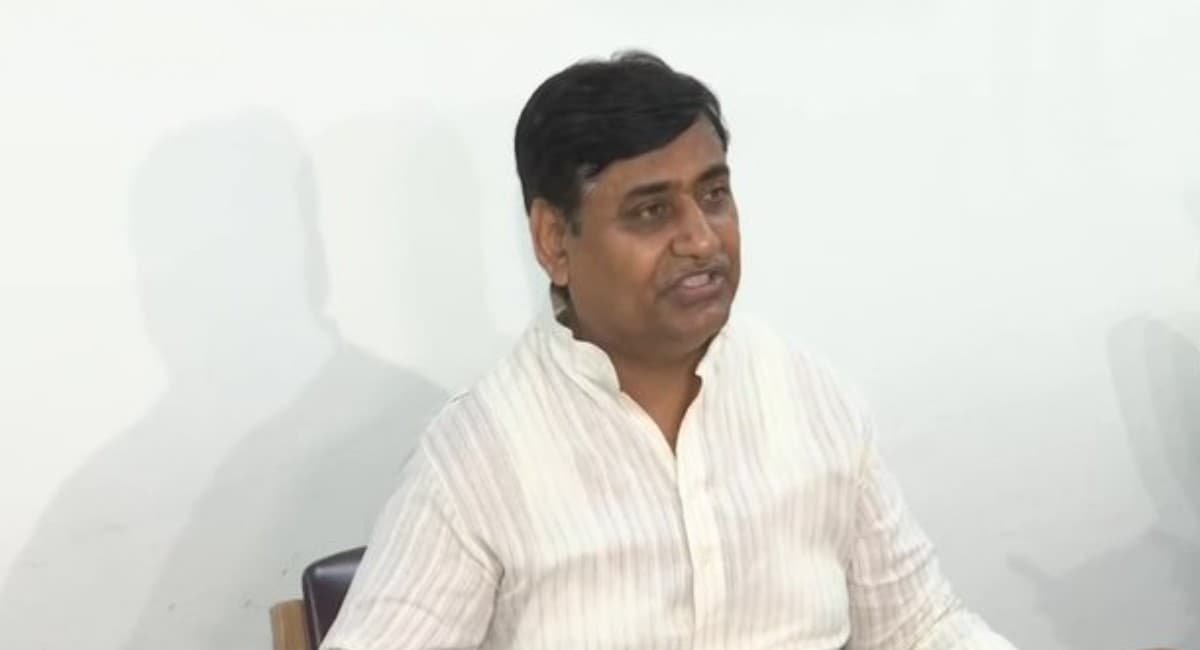 राजस्थान रीट पेपर लीक मामले में टॉप के तीन अफसर समेत 23 कर्मचारी सस्पेंड, अब तक 100 लोग किए गए गिरफ्तार