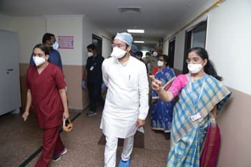 Coronavirus Updates : पीएम मोदी के मंत्री को पसंद आया 'केजरीवाल मॉडल', कह दी ये बड़ी बात