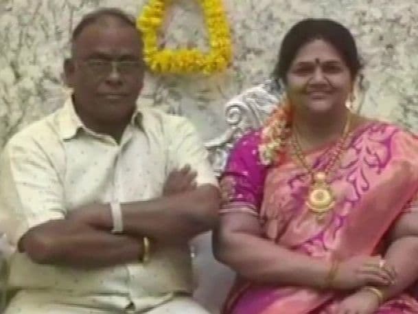 …इसलिए इस बिजनेसमैन ने बनावायी अपनी पत्नी की मूर्ति