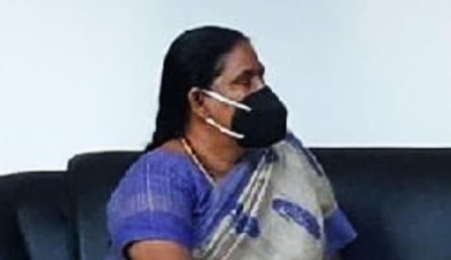 RJD की दलित महिला MLA को क्वॉरेंटिन करने पर सियासत गरम, HAM ने लालू के इशारे पर कार्रवाई का लगाया आरोप, JDU नेता बोले...