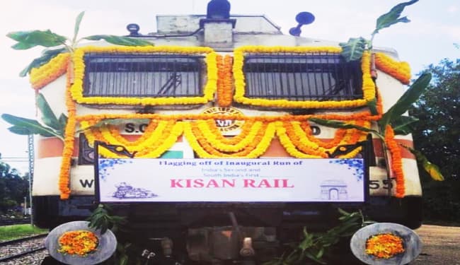 IRCTC indian railway : देश की 100वीं किसान रेल और दिल्ली मेट्रो की चालक रहित ट्रेन को PM मोदी 28 दिसंबर को दिखायेंगे हरी झंडी