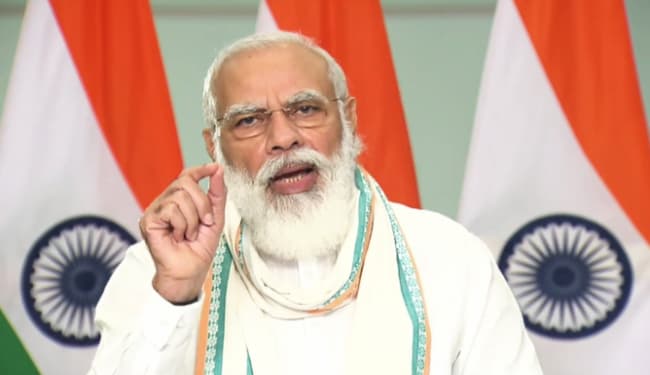 'कोरोना की दूसरी लहर ने देश को झकझोर दिया, वैक्सीन से जुड़ी अफवाहों पर ध्यान ना दें', 'मन की बात' कार्यक्रम में प्रधानमंत्री नरेंद्र मोदी ने कही ये बात