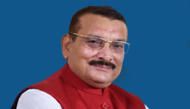 किसी राजनीतिक दल में शामिल नहीं : गुप्तेश्वर पांडेय, आज शाम छह बजे सोशल मीडिया पर होंगे लाइव