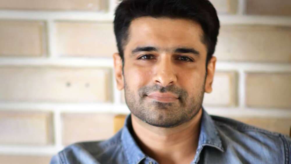 Bigg Boss 14 : बैकग्राउंड डांसर से अभिनेता बने एजाज खान, टीवी की मशहूर एक्‍ट्रेस को चीट करने का लग चुका है आरोप