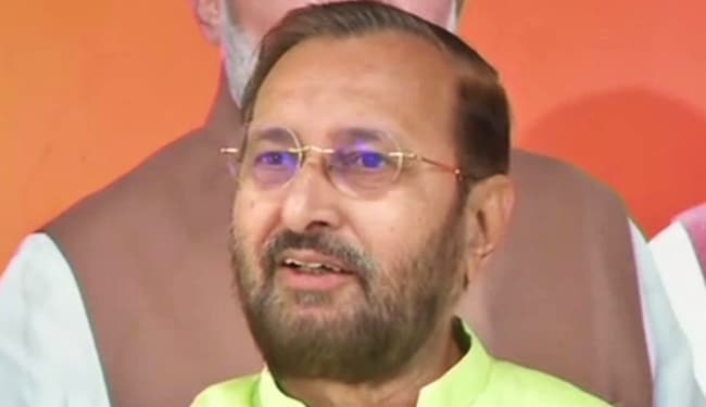 पुजारी को जिंदा जलाने के मामले में राजनीतिक दौरों पर जाने के बजाय राजस्थान के मुद्दों पर संज्ञान ले राहुल गांधी : प्रकाश जावड़ेकर