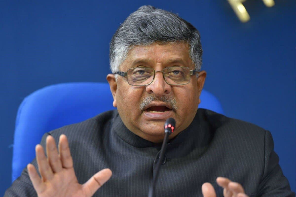 भारत में काम करना है तो करना ही होगा नियमों का पालन, केंद्रीय मंत्री रविशंकर प्रसाद की ट्विटर को चेतावनी