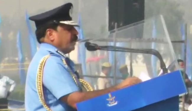 प्रतिकूल परिस्थितियों से प्रभावी ढंग से निबटने की हमने अपनी अभियान क्षमता दिखायी : वायुसेना प्रमुख आरकेएस भदौरिया