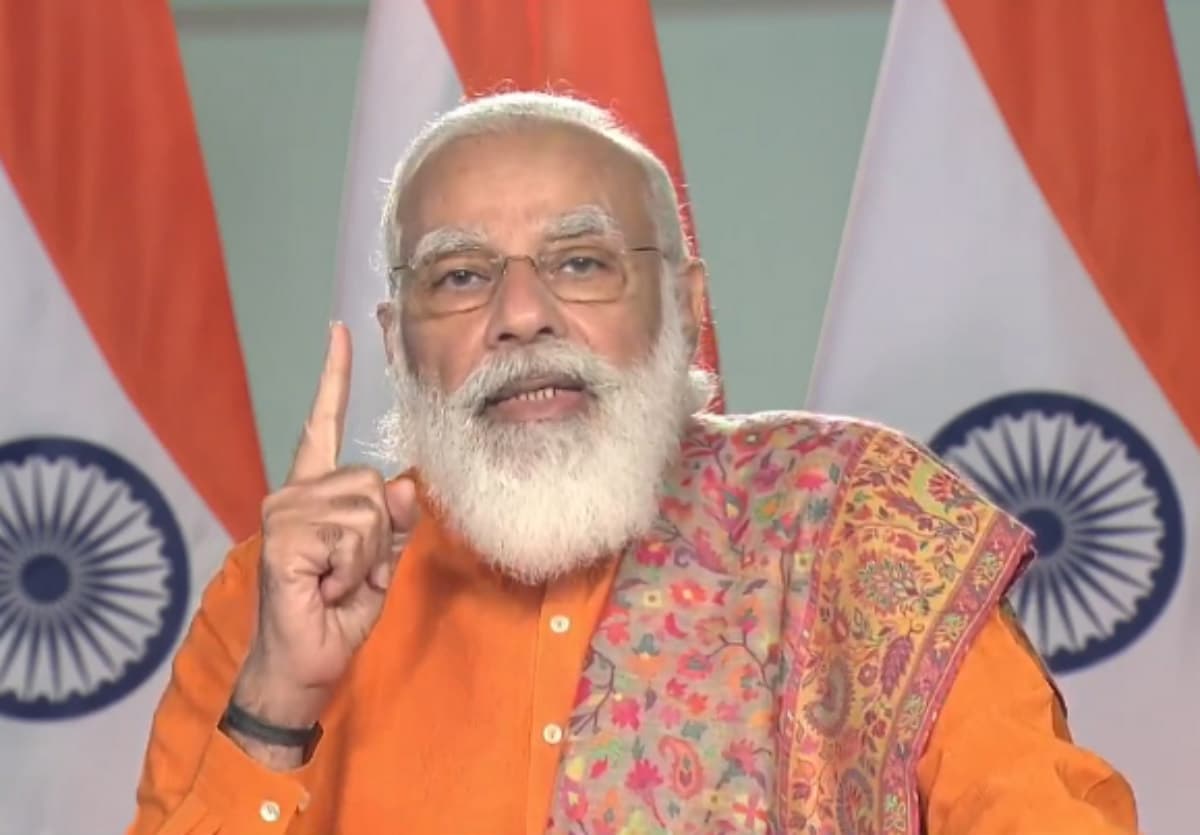 PM मोदी ने रो-पैक्स फेरी सेवा का किया उद्घाटन, कहा- सौराष्ट्र और दक्षिण गुजरात का वर्षों पुराना सपना हुआ पूरा