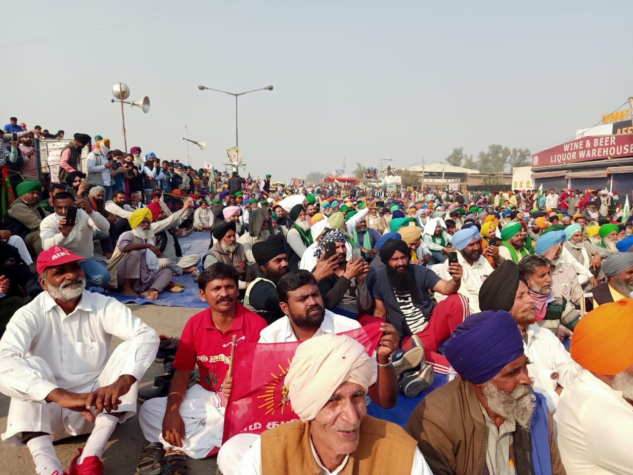 Farmers Protest Update: कृषि बिल पर सरकार से खुली बहस चाहते हैं किसान, नया मांग पत्र भी सौंपा