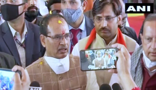 जनजातीय लोगों को पट्टा देकर बनाऊंगा जमीन का मालिक : शिवराज सिंह चौहान, कहा- गरीबों के लिए ही होती है सरकार