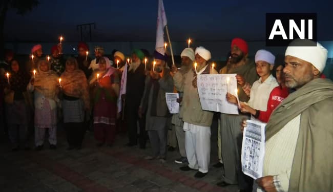 किसान आंदोलन के दौरान जान गंवानेवाले किसानों को पंजाब में कैंडल जुलूस निकाल कर दी गयी श्रद्धांजलि