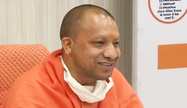 CM योगी ने शुरू की आयुष टेलीमेडिसिन योजना, कहा- आयुर्वेद ने बताया सर्जरी का तरीका, विरोध करनेवालों की बुद्धि पर दया आती है