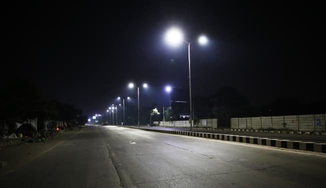 यूपी में कोरोना का तांडव, मुरादाबाद में भी लगा नाइट कर्फ्यू, जानिए क्या खुलेगा और क्या रहेगा बंद