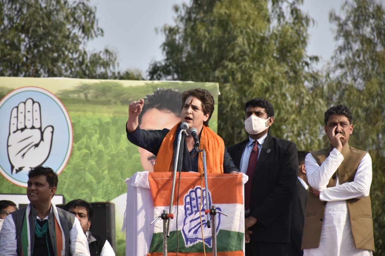 किसान आंदोलन के जरिये यूपी में सियासी जमीन तलाश रही कांग्रेस, आज बिजनौर में किसान पंचायत में शामिल होंगी प्रियंका