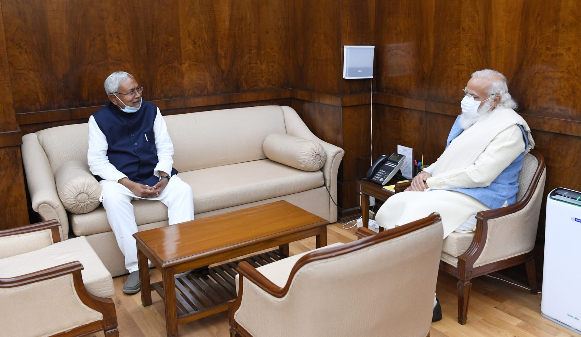Nitish Kumar News: PM मोदी से मुलाकात के बाद विपक्ष पर CM नीतीश का सियासी तीर, बोले – ‘एक मुलाकात जरूरी थी’