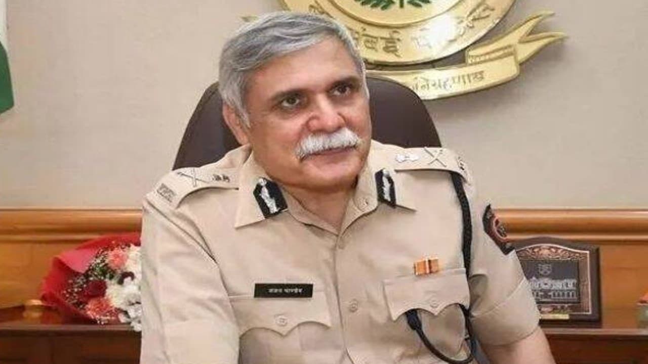 NSE फोन टैपिंग मामला : CBI ने मुंबई पूर्व सीपी संजय पांडेय को किया गिरफ्तार, कोर्ट ने भेजा रिमांड पर