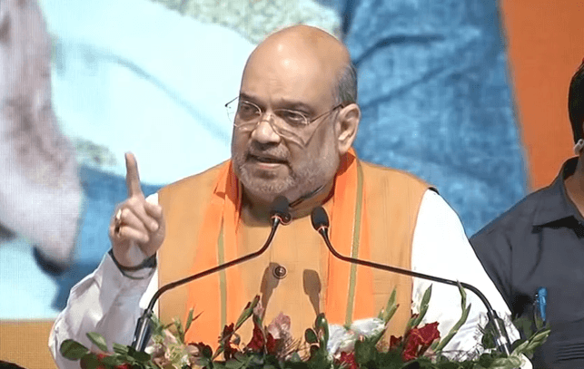 Bengal BJP manifesto 2021 : किसानों को प्रतिवर्ष मिलेंगे दस हजार रुपये, बच्चों को मिलेगी मुफ्त शिक्षा, जानें बीजेपी के संकल्प पत्र में किसानों के लिए क्या