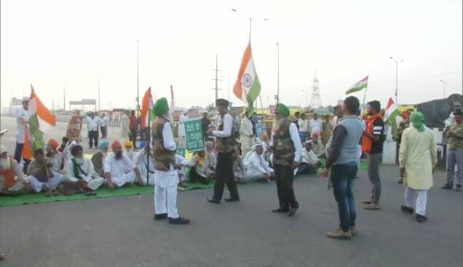 कृषि कानूनों के विरोध में किसानों का 12 घंटे का भारत बंद शुरू, रेल, सड़क परिवहन प्रभावित होने की संभावना