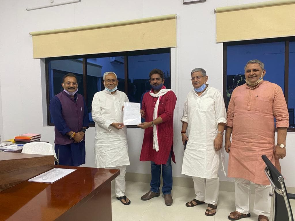बिहार में LJP के इकलौते विधायक भी जदयू में शामिल, CM नीतीश की शरण में MLA राजकुमार सिंह